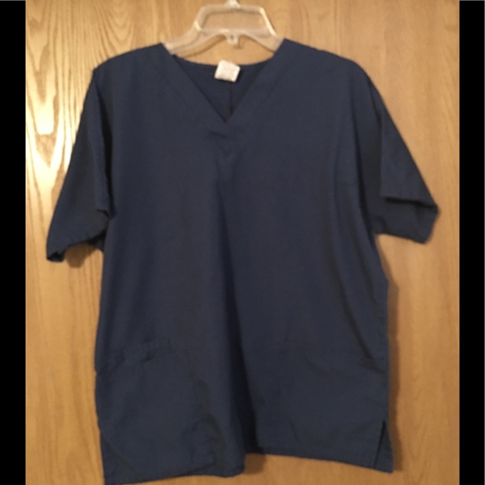 Scrub top